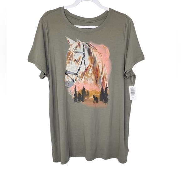 Torrid Classic Fit‎ Crew Neck Tee Horse Graphic Dusty Olive Green NWT - Picture 2 of 10